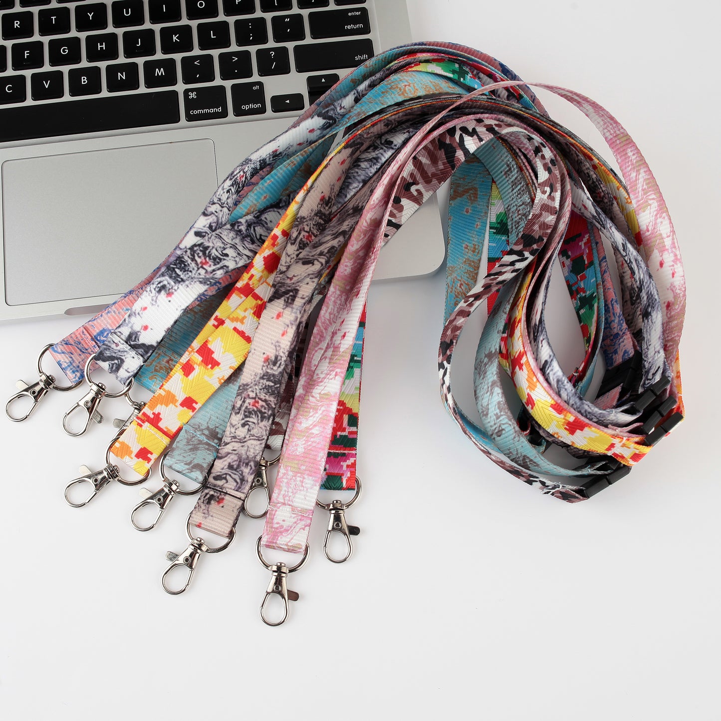 customed logo and style sublimation lanyard